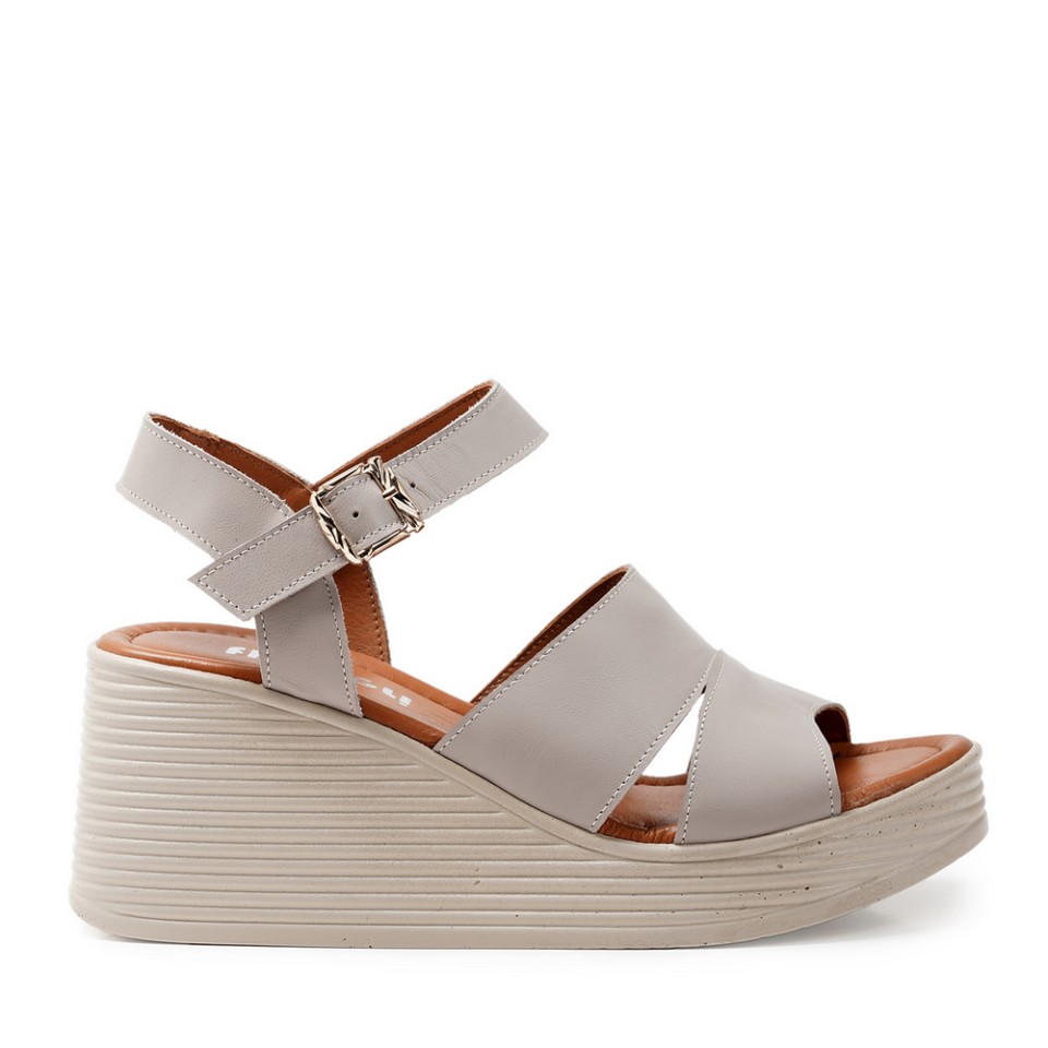 Zeytuk Bej Hakiki Deri Kadın Sandalet  