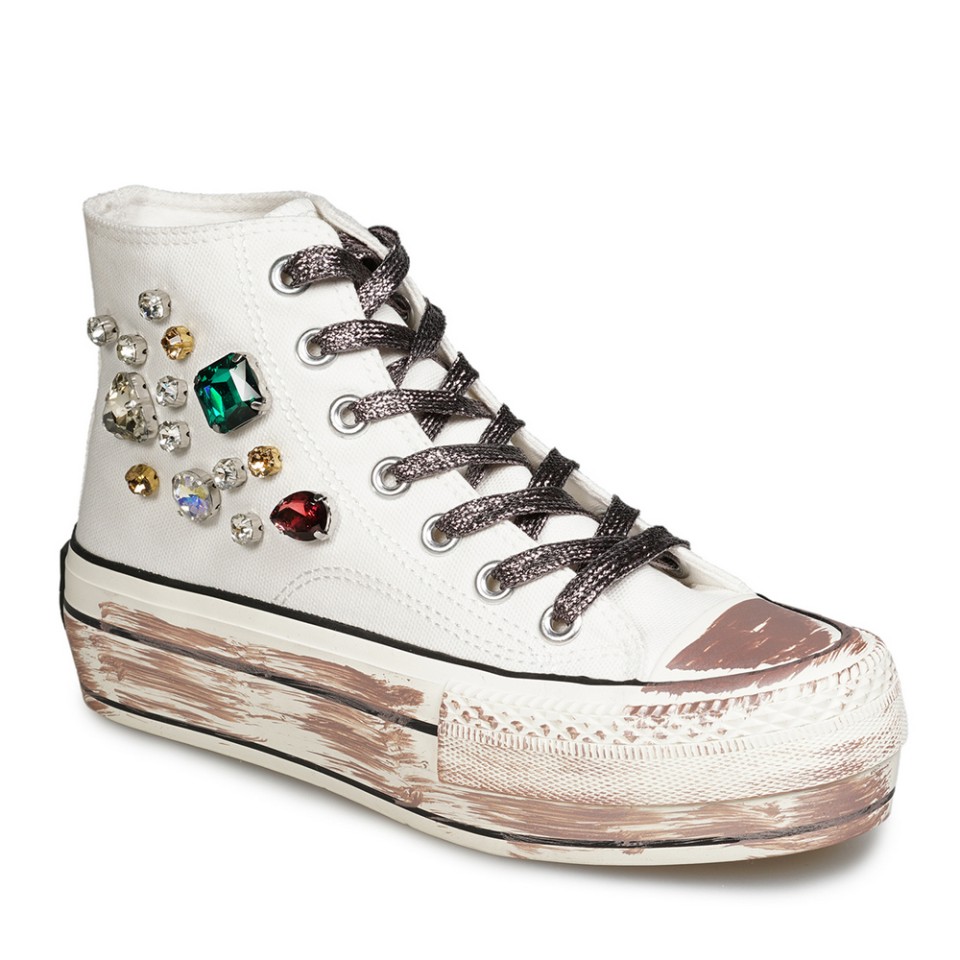 Zeytuk Beyaz Tekstil Kadın Bot