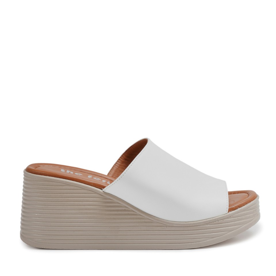 Zeytuk Beyaz Terlik Deri Kadın Terlik