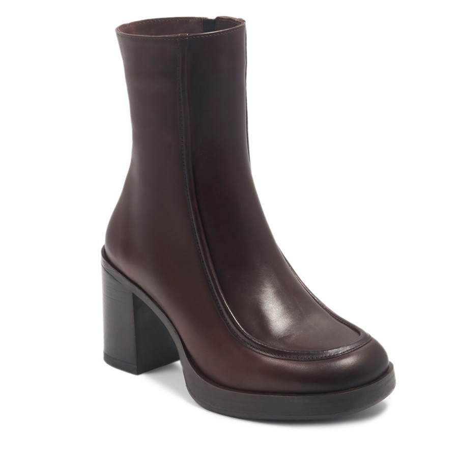 Zeytuk Kahverengi Klasik Deri Kadın Bot 