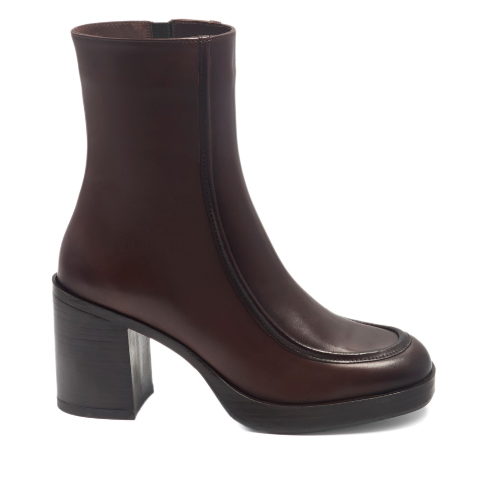 Zeytuk Kahverengi Klasik Deri Kadın Bot