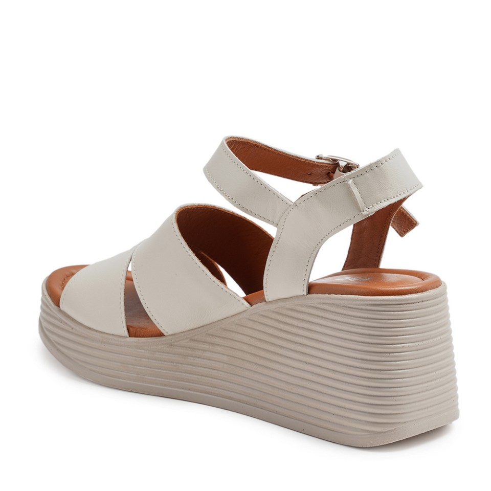 Zeytuk Krem Hakiki Deri Kadın Sandalet