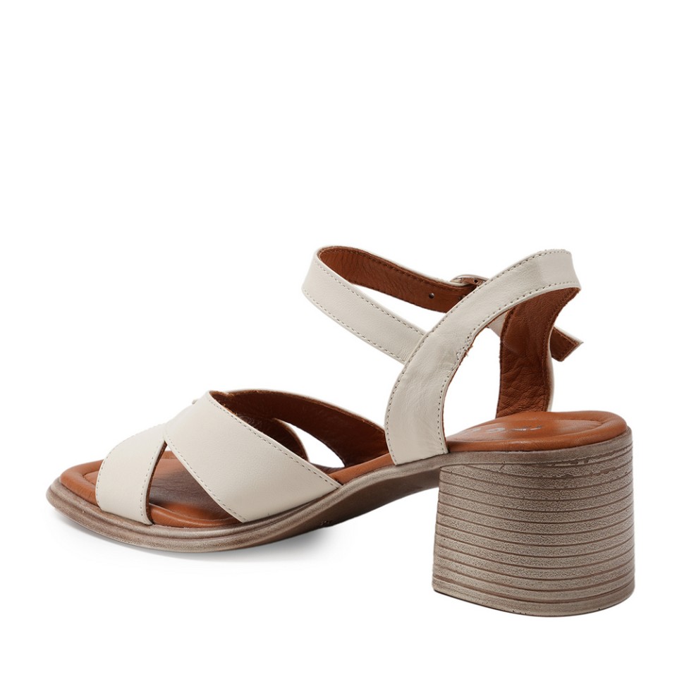 Zeytuk Krem Hakiki Deri Kadın Sandalet