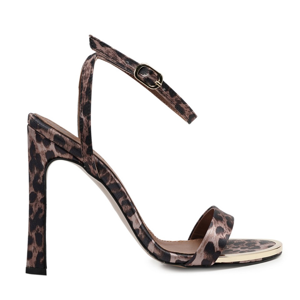 Zeytuk Leopar Saten Kadın Sandalet