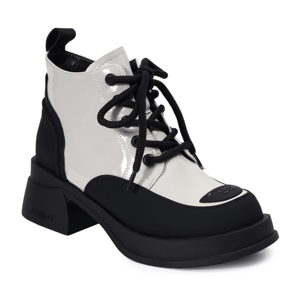 Zeytuk Siyah-Beyaz Casual Rugan Deri Kadın Bot