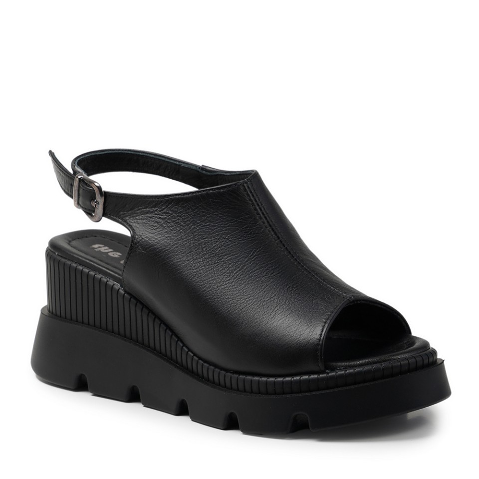 Zeytuk Siyah Hakiki Deri Kadın Sandalet  