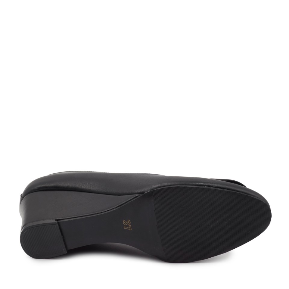 Zeytuk Siyah Hakiki Deri Topuklu Kadın Ayakkabı 