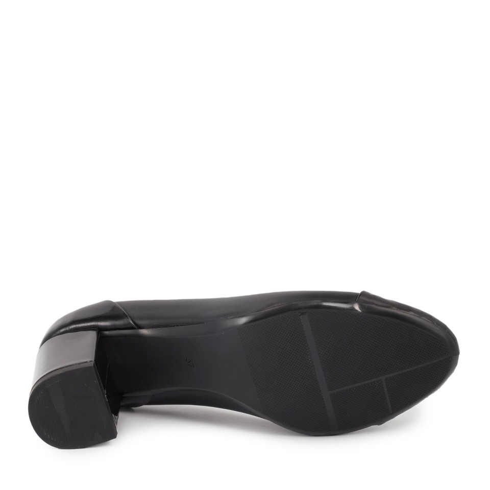 Zeytuk Siyah Hakiki Deri Topuklu Kadın Ayakkabı 