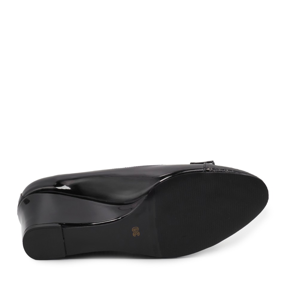 Zeytuk Siyah Hakiki Deri Topuklu Kadın Ayakkabı 