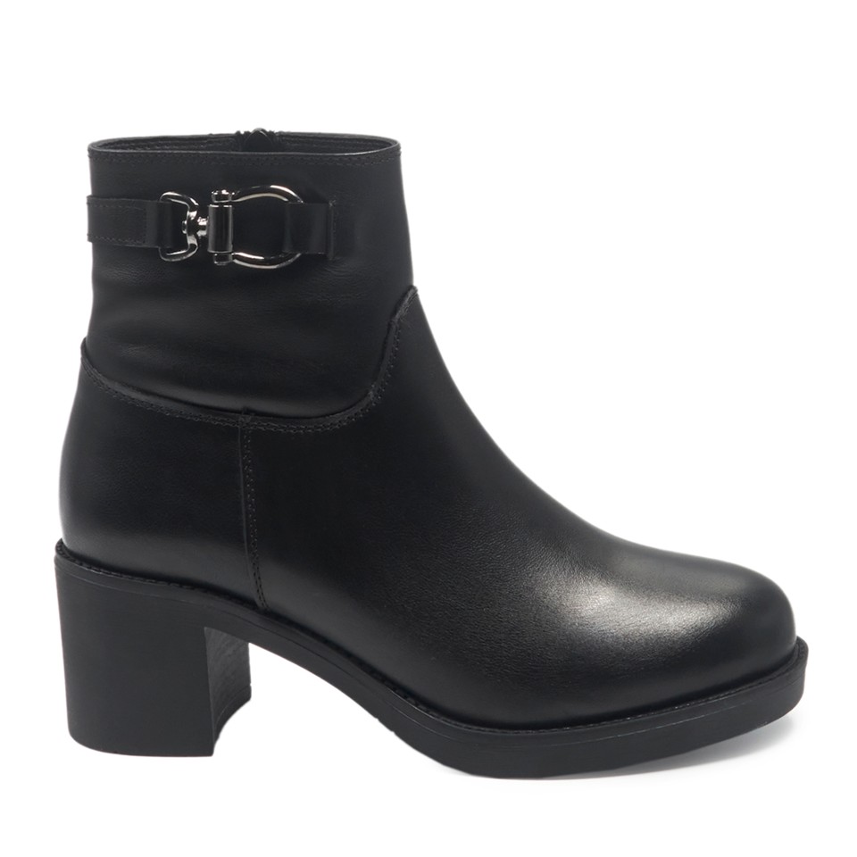 Zeytuk Siyah Klasik Deri Kadın Bot 