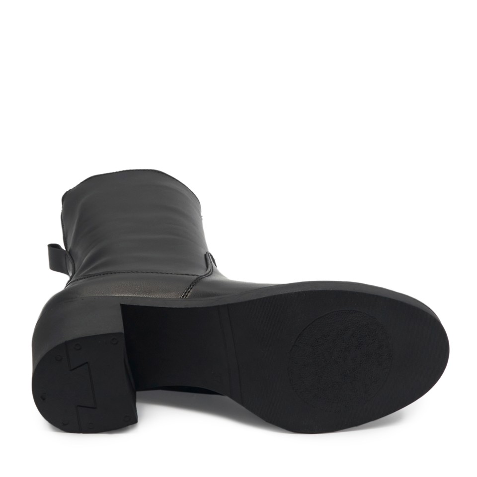 Zeytuk Siyah Klasik Deri Kadın Çizme