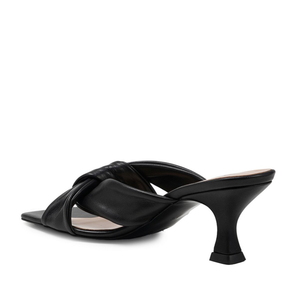 Zeytuk Siyah Klasik Deri Kadın Terlik