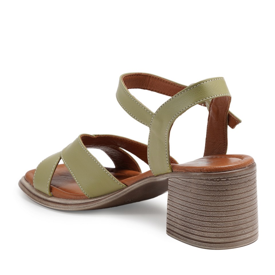Zeytuk Yeşil Hakiki Deri Kadın Sandalet